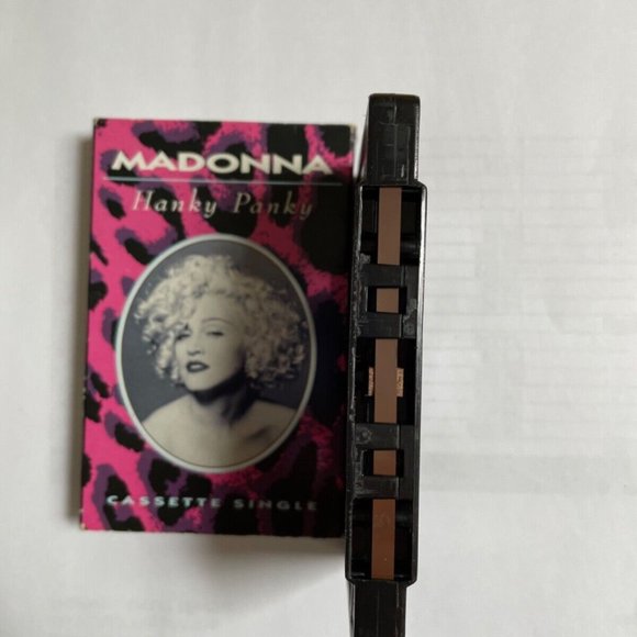 3/$20 Vintage Madonna Single “Hanky Panky” Cassette Tape 90s very good Condition - Picture 4 of 4